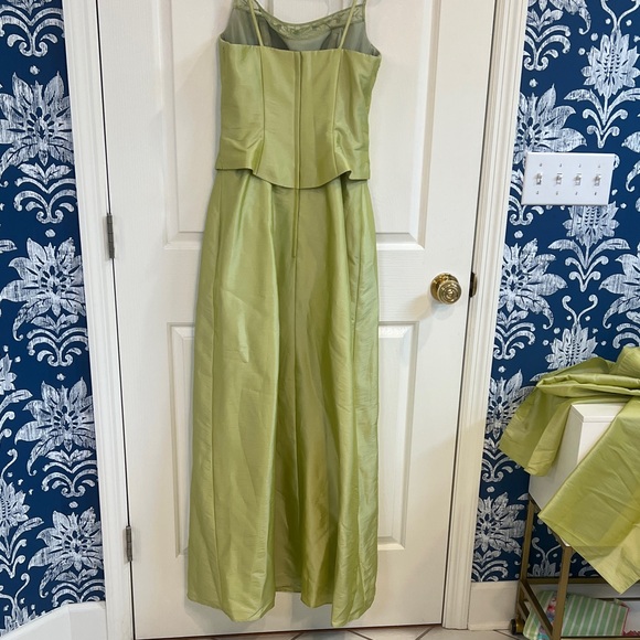 Beautiful Floor Length Lime Green Evening Dress - Picture 2 of 4
